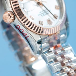 Rolex DateJust Replica 11 Cao Cấp Nữ Mặt Khảm Xà Cừ Bọc Vàng Thật 31mm (2)