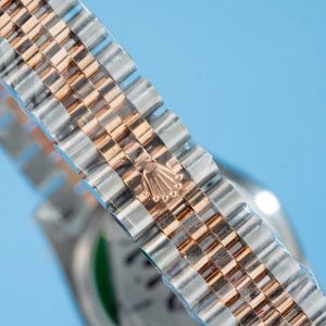Rolex DateJust Replica 11 Cao Cấp Nữ Mặt Khảm Xà Cừ Bọc Vàng Thật 31mm (2)
