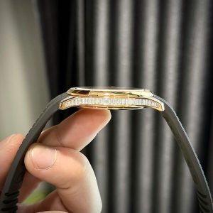 Patek Philippe Aquanaut 5167R Chế Tác Bọc Vàng Đính Kim Cương Moissanite Baguette 40mm (2)