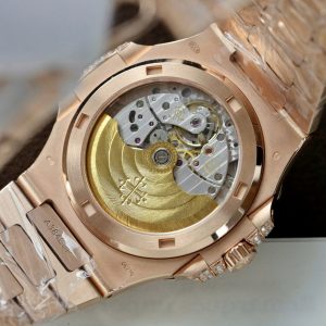 Patek Philippe Nautilus 5711 Chế Tác Bọc Vàng Thật + Đính Full Kim Cương Moissanite Hong Kong 40mm (2)