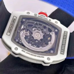 Richard Mille RM67-02 Chế Tác Vỏ Carbon Siêu Mỏng Trọng Lượng 37 Gram 38.7×47 (1)