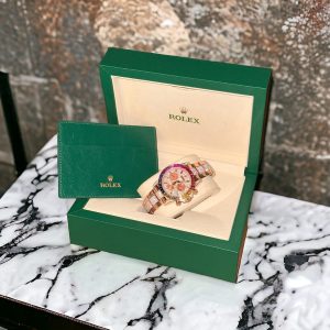 Rolex Daytona Rainbow Chế Tác Bọc Vàng Đính Ruby + Kim Cương Moissanite 40mm (2)