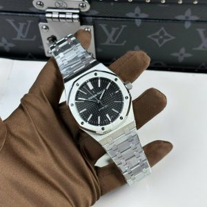 Audemars Piguet Royal Oak 15400ST Best Replica Watch Black Dial APS Factory 41mm (2)