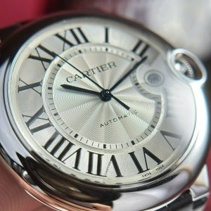 Cartier Ballon Bleu Replica 11 Cao Cấp Mặt Trắng Dây Da Nhà Máy AF 42mm (2)