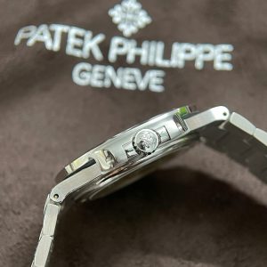 Đồng Hồ Patek Philippe Nautilus 5719 Chế Tác Vàng Trắng 18K Kim Cương 40mm (2)