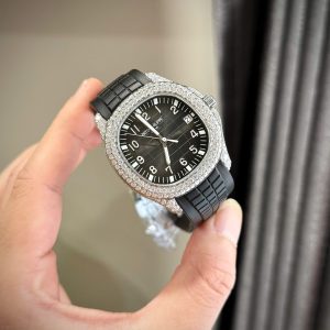 Patek Philippe Aquanaut 5167 Mặt Xám Chế Tác Đính Full Kim Cương Moissanite 40mm (2)