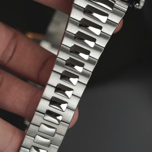 Patek Philippe Nautilus 5712 Tinh Chỉnh Mặt Số + Ô Lịch + Vỏ + Máy Chuẩn Auth 40mm (2)