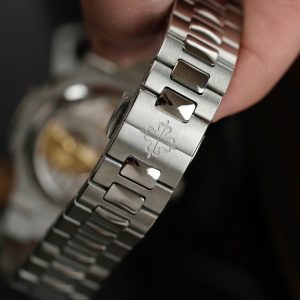 Patek Philippe Nautilus 5712 Tinh Chỉnh Mặt Số + Ô Lịch + Vỏ + Máy Chuẩn Auth 40mm (2)
