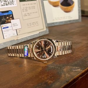 Rolex Day-Date 228235 Rep 11 Cao Cấp Mặt Chocolate Trọng Lượng 186 Gram Nhà Máy QF 40mm (2)