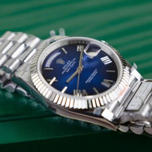 Rolex Day-Date 228239 Rep 11 Cao Cấp Mặt Xanh Blue Ombre Trọng Lượng 186 Grams QF 40mm (2)