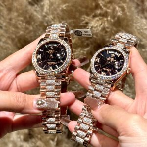Đồng Hồ Rolex Day-Date Chế Tác Mặt Nham Thạch Đính Moissanite Hong Kong 40mm (8)
