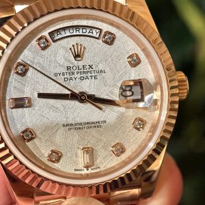 Đồng Hồ Rolex Nam Rep 11 Day-Date Mặt Thiên Thạch Cọc Số Moissanite Bọc Vàng GMF 40mm (9)