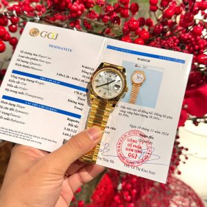 Rolex Chế Tác Mặt Xà Cừ Tự Nhiên Cọc Số Moissanite Bọc Vàng Day-Date GMF 40mm (10)