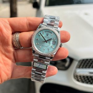 Rolex Rep 11 Day-Date Mặt Xanh Băng Trọng Lượng 158 Gram Viền Đính Kim Cương Moissanite QF 36mm (2)