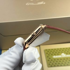 Jaeger LeCoultre Replica Cao Cấp Master Reverso Tribute Small Seconds Dây Da 28 (2)