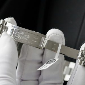 Rolex Day-Date Mặt MOP Chế Tác Đính Kim Cương Moissanite Hong Kong 36mm (2)