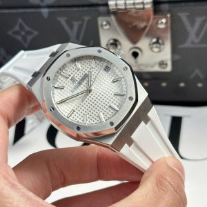 Audemars Piguet Replica 11 Royal Oak 15500 Màu Trắng Dây Cao Su Nhà Máy APS 41mm (2)