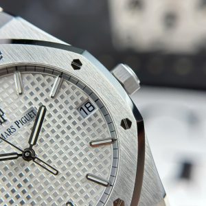 Audemars Piguet Replica 11 Royal Oak 15500 Màu Trắng Dây Cao Su Nhà Máy APS 41mm (2)