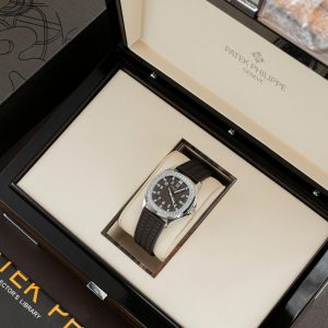 Đồng Hồ Patek Philippe Aquanaut 5067 Replica Nữ Đính Màu Xám Xưởng PPF 35,2mm (7)