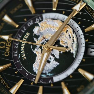 Omega Seamaster Replica Cao Cấp Aqua Terra Worldtimer Màu Xanh Lá 43mm (2)