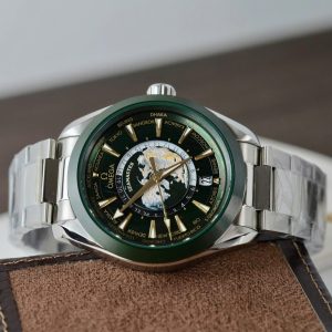 Omega Seamaster Replica Cao Cấp Aqua Terra Worldtimer Màu Xanh Lá 43mm (2)