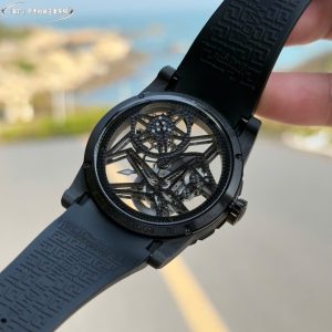 Roger Dubuis DBEX0577 Chế Tác Vỏ Carbon Bộ Chuyển Động Tourbillon Nhà Máy BBR 42mm (1)