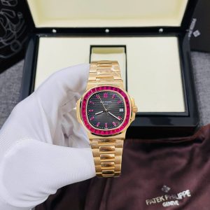 Patek Philippe Nautilus 5723 Chế Tác Bọc Vàng 18K + Ruby Tổng Hợp 40mm (2)