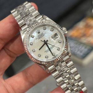 Đồng Hồ Rolex DateJust 126234 Chế Tác Mặt Xà Cừ Tự Nhiên Đính Moissanite Xưởng VS Rep 11 36mm (6)