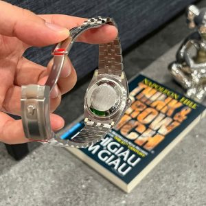 Đồng Hồ Rolex DateJust 126234 Chế Tác Mặt Xà Cừ Tự Nhiên Đính Moissanite Xưởng VS Rep 11 36mm (6)