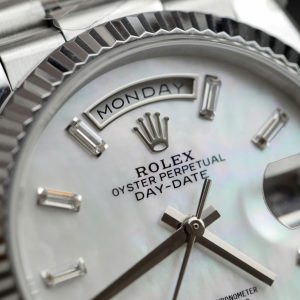 Rolex Day-Date 128236 Mặt Khảm Xà Cừ Replica 11 Trọng Lượng 158gram Nhà Máy QF 36mm (2)