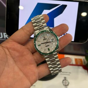 Rolex Day-Date Replica Cao Cấp Đính Kim Cương Tổng Hợp Nặng 200 Gram 40mm (1)