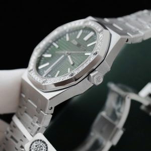 Audemars Piguet Replica 11 Royal Oak 15510ST Mặt Xanh Lá Cây Viền Độ Kim Cương Moissanite 41mm (2)