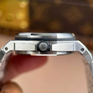 Audemars Piguet Royal Oak Offshore Diver 15710 Replica 11 Mặt Đen Máy Cơ Thụy Sỹ Xưởng APS 42mm (2)