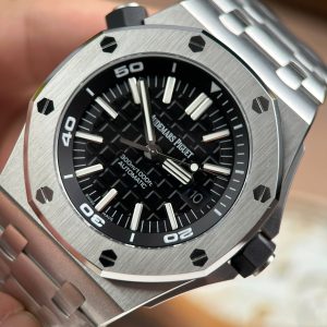 Audemars Piguet Royal Oak Offshore Diver 15710 Replica 11 Mặt Đen Máy Cơ Thụy Sỹ Xưởng APS 42mm (2)