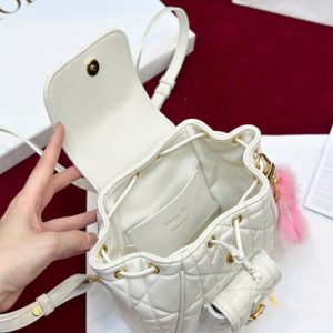 Ba Lô Nữ Dior Caro Mini Màu Trắng Like Auth 18cm (2)