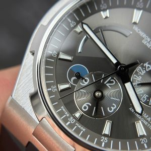 Đồng Hồ Vacheron Constantin Overseas Dual Time 47450 Rep 11 Mặt Xám Dây Cao Su Xưởng 9F 42mm (2)
