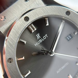 Hublot Classic Fusion Titanium Chế Tác Màu Xám Trọng Lượng 84 Gram Nhà Máy JJZ 42mm (2)