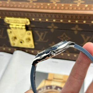 Hublot Classic Fusion Titanium Rep 11 Màu Xanh Dương Trọng Lượng 84 Gram Nhà Máy JJZ 42mm (2)