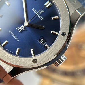 Hublot Classic Fusion Titanium Rep 11 Màu Xanh Dương Trọng Lượng 84 Gram Nhà Máy JJZ 42mm (2)