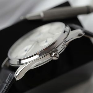 Jaeger LeCoultre Rep Cao Cấp Master Ultra Thin Power Reserve Mặt Bạc Dây Da Xưởng ZF 39mm (2)