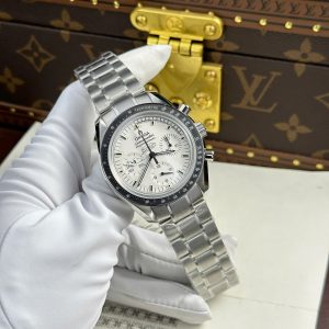 Omega Speedmaster Apollo 13 Silver Snoopy Dây Kim Loại Replica Cao Cấp Xưởng OM 42mm (2)