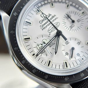 Omega Speedmaster Apollo 13 Silver Snoopy Dây Vải Nato Rep Cao Cấp Xưởng OM 42mm (2)