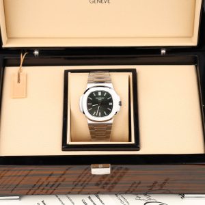 Patek Philippe Nautilus 5711 Chế Tác Mặt Xanh Lá Cây Máy Khắc Nhà Máy BBF 40mm (11)