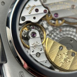 Patek Philippe Nautilus 5712 Replica 11 Mặt Xanh Dương Dây Da Xưởng PPF V3 40mm (2)