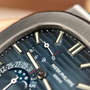 Patek Philippe Nautilus 5712 Replica 11 Mặt Xanh Dương Dây Da Xưởng PPF V3 40mm (2)