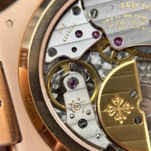 Patek Philippe Nautilus 5712R Replica 11 Mặt Xám Dây Da Nhà Máy PPF V3 40mm (2)