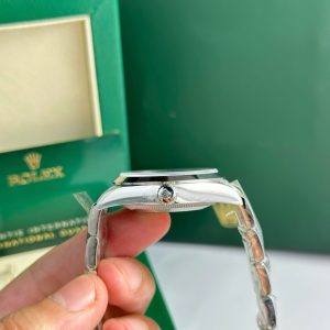 Rolex Explorer 124270 Replica 11 Mặt Đen Dây Kim Loại Nhà Máy Clean 36mm (2)