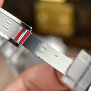 Rolex Yacht-Master Titanium 226627 Replica 11 Mặt Đen Máy Cơ Thụy Sỹ Nhà Máy VS 42mm (2)