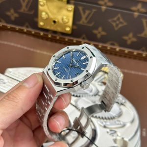 Audemars Piguet Replica Cao Cấp Royal Oak 15450 Mặt Xanh Dương Dây Kim Loại Nhà Máy ZF 37mm (2)