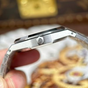 Audemars Piguet Royal Oak Jumbo Extra-thin Openworked 16204 Replica 11 Mặt Lộ Cơ Màu Trắng Nhà Máy ZF 39mm (2)